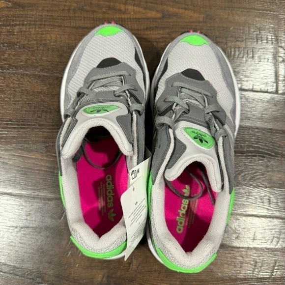 Adidas Yung 96 Off White Solar Green Sneaker Size 7 Women - Picture 6 of 10